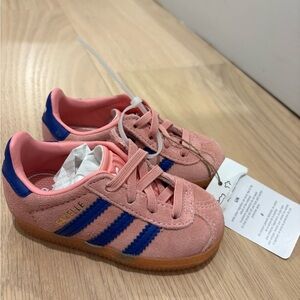 Adidas Kids Sneakers in Pink and Blue
